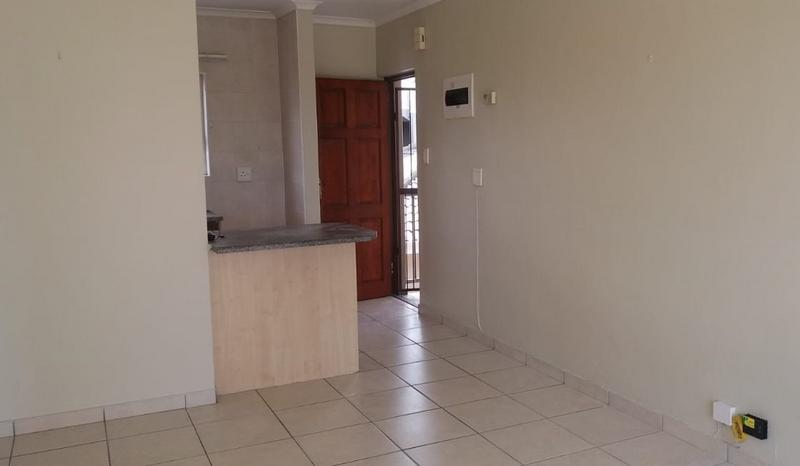 1 Bedroom Property for Sale in Burgundy Estate Western Cape
